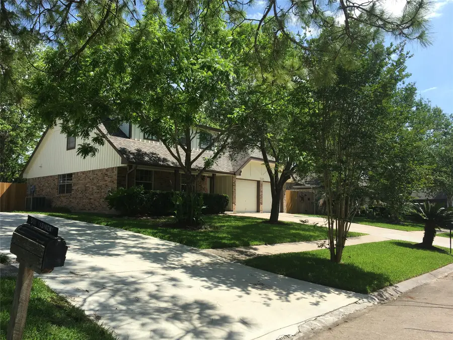 5115 Tashkent Drive, Friendswood, TX 77546 - #2