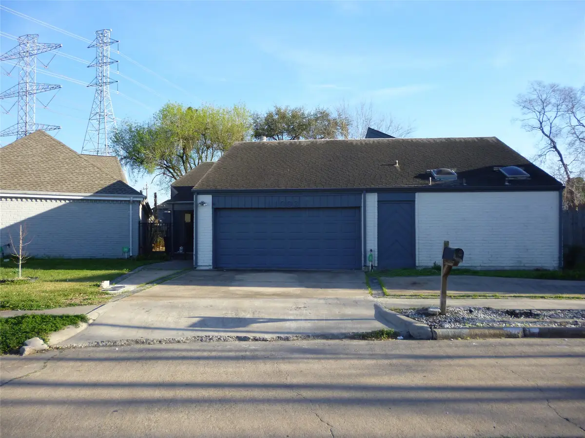 11003 Colebrook Drive, Houston, TX 77072 - #1