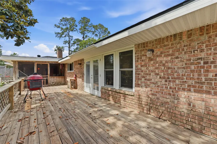 1302 Chestnut Ridge Road, Houston, TX 77339 - #2