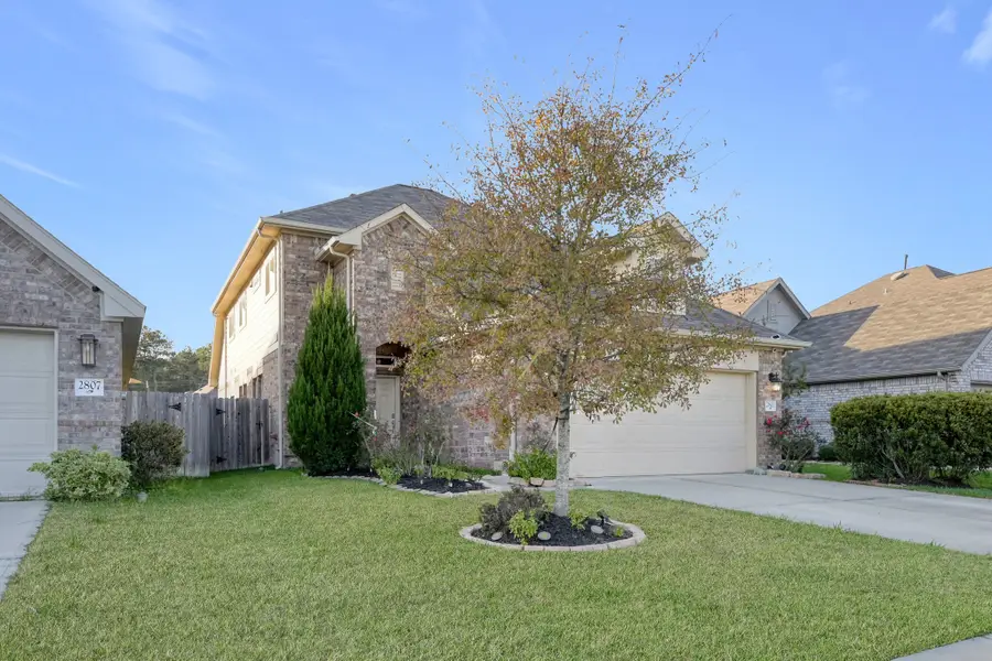 2811 Wilde Redbud Lane, Conroe, TX 77385 - Image #3