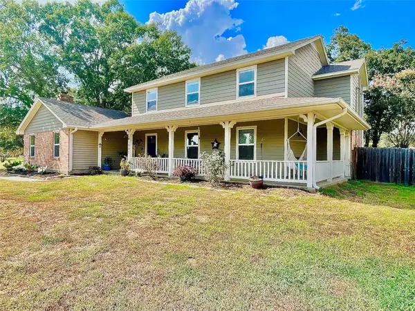 3000 Shadow Lawn, Brenham, TX 77833