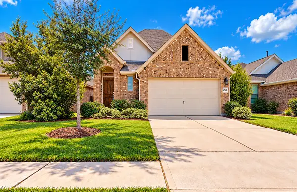 2926 Yaupon Grove Lane, Conroe, TX 77385