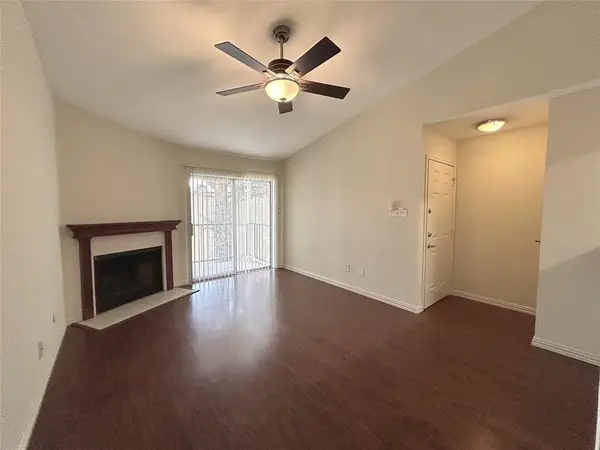 2120 El Paseo Street #620, Houston, TX 77054