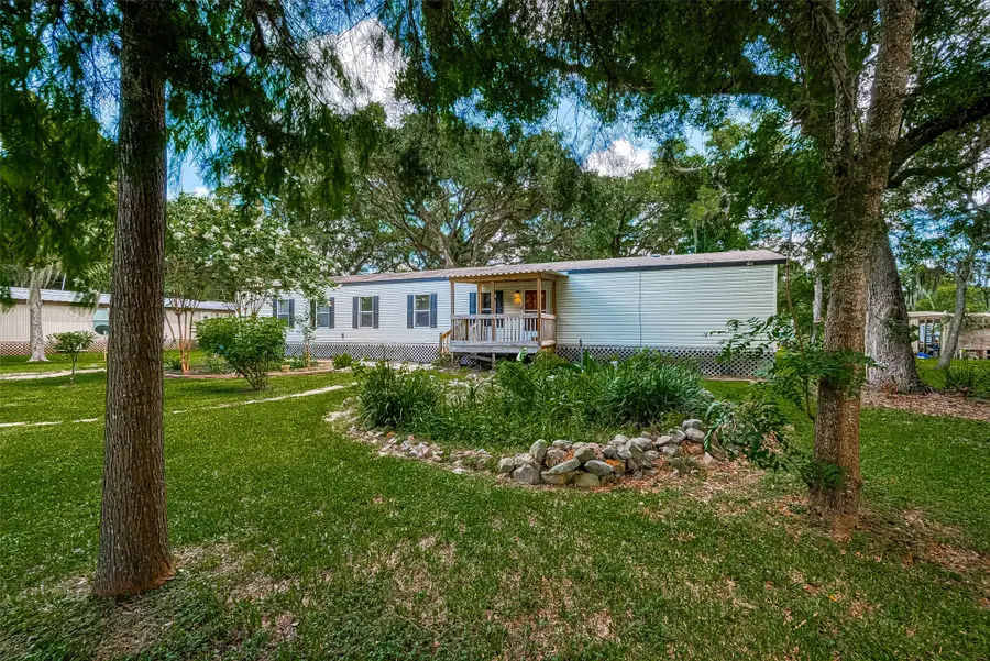 210 Lake Drive, Freeport, TX 77541 - Image #2