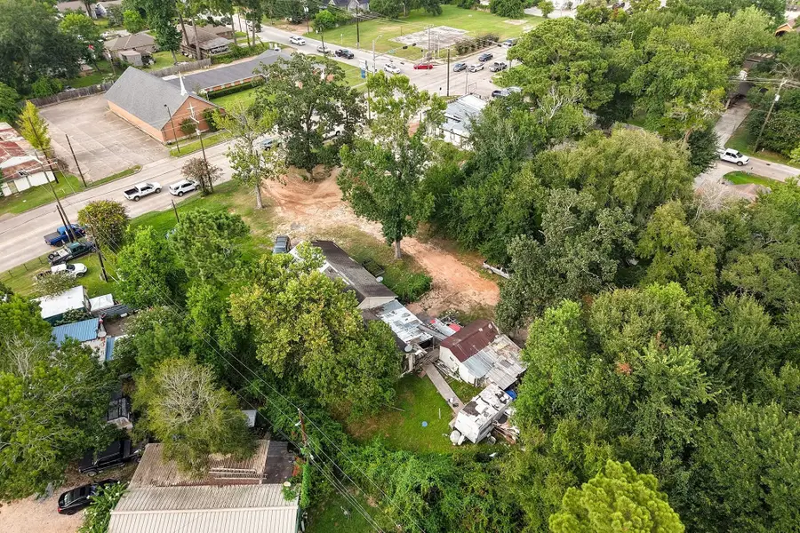 431 Silverdale Dr, Conroe, TX 77301 - #3