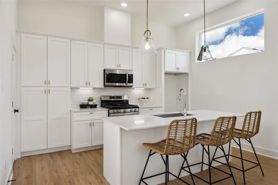 835 Rachel Street #E, Houston, TX 77091 - #2