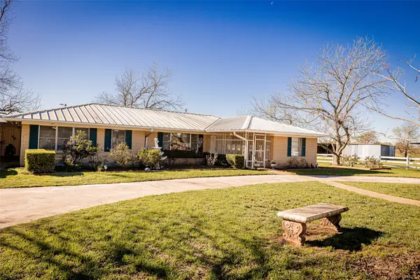 8608 Captain Scott Road, Brenham, TX 77833