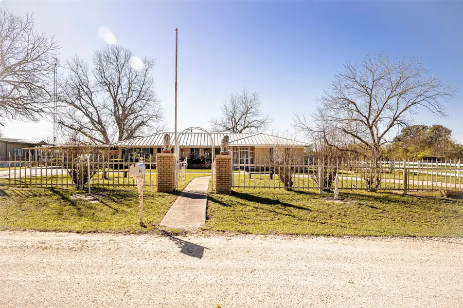 8608 Captain Scott Road, Brenham, TX 77833 - #2