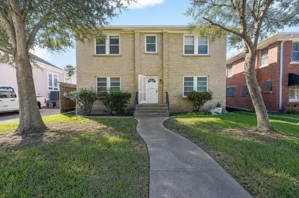 4404 Avenue N 1/2, Galveston, TX 77550