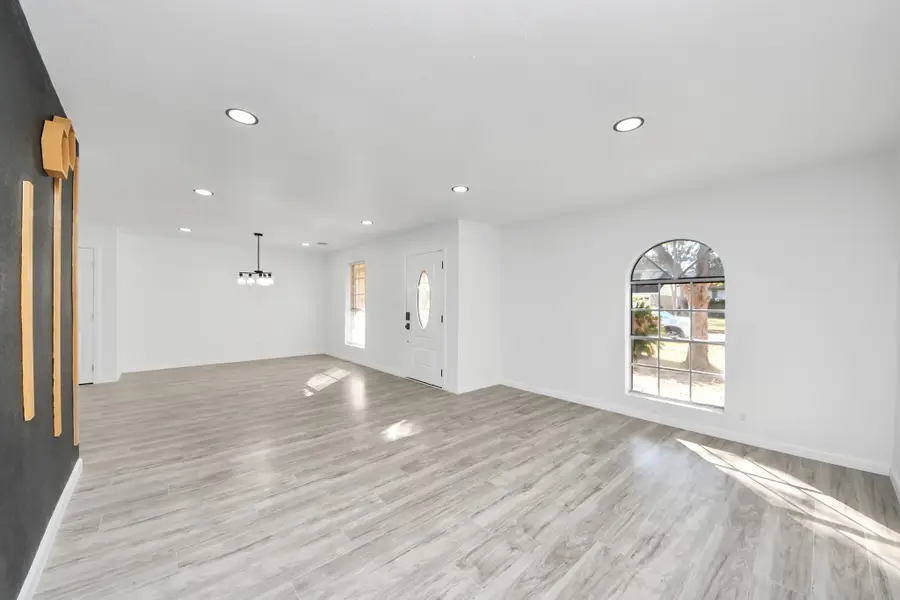 7318 Castleview Lane, Missouri City, TX 77489 - Image #3