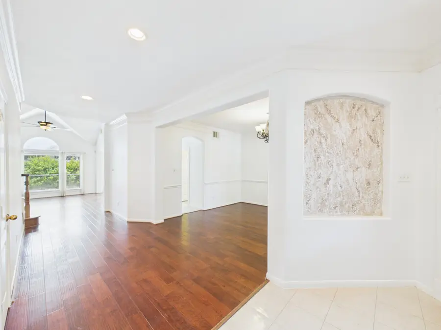 5407 Lake Place Drive, Houston, TX 77041 - #3