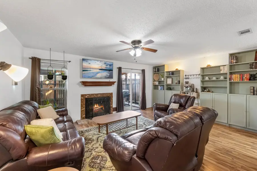 6434 Kentwick Drive, Houston, TX 77084 - Image #3