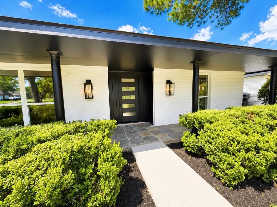 5642 Warm Springs Road, Houston, TX 77035 - #3
