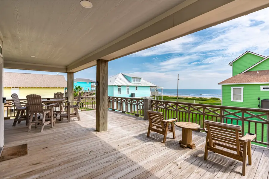 1326 Sunrise, Crystal Beach, TX 77650 - #2