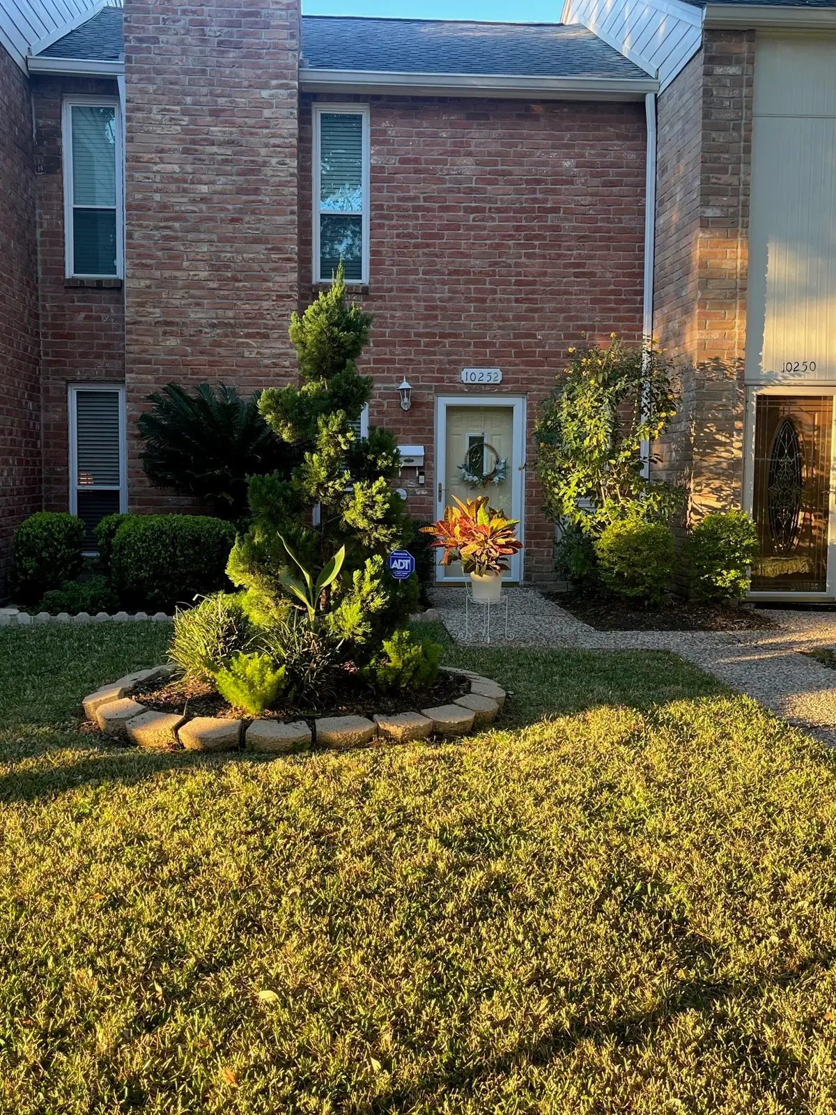 10252 Longmont Drive #45/4, Houston, TX 77042 - Image #1