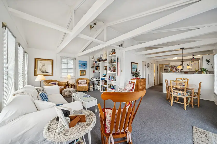 13626 Pirates Beach Boulevard, Galveston, TX 77554 - Image #3