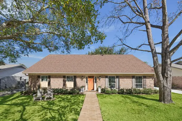10722 Valley Forge Drive, Houston, TX 77042