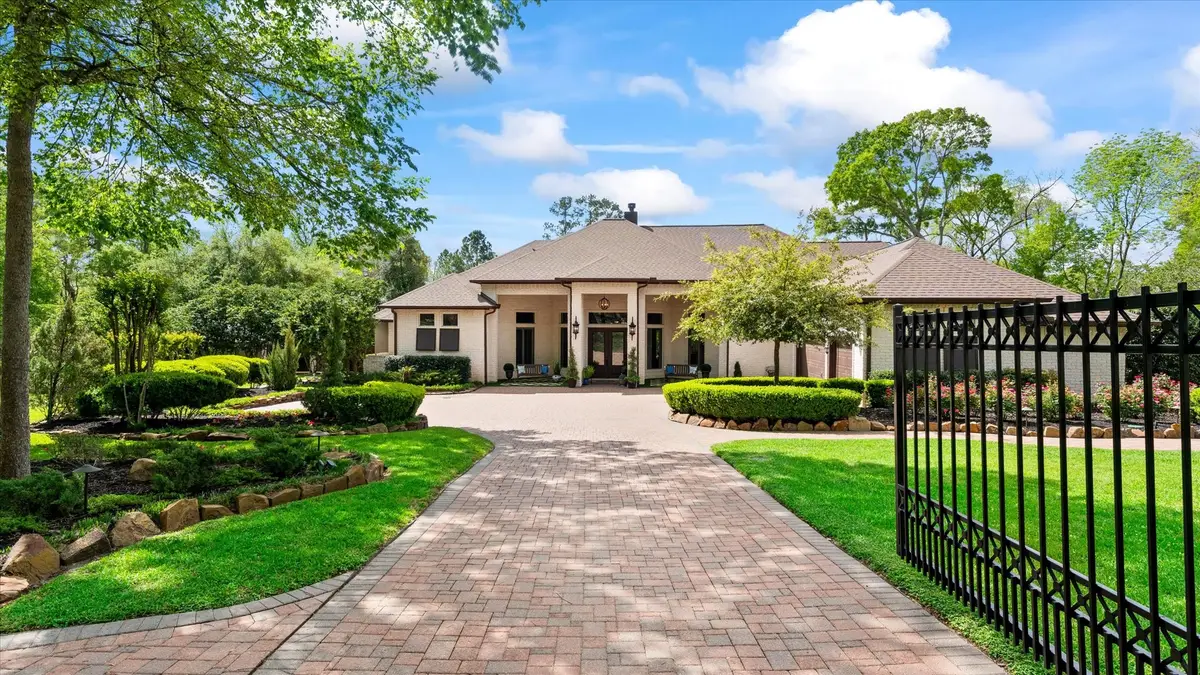 18703 Palm Beach Boulevard, Montgomery, TX 77356 - #1