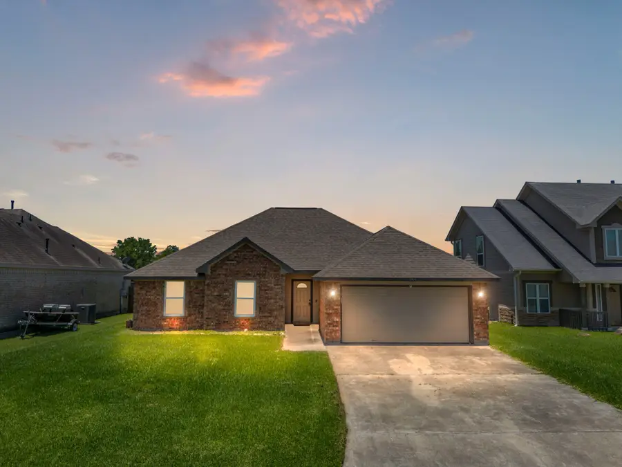 4804 Stingray Drive, Bay City, TX 77414 - #2