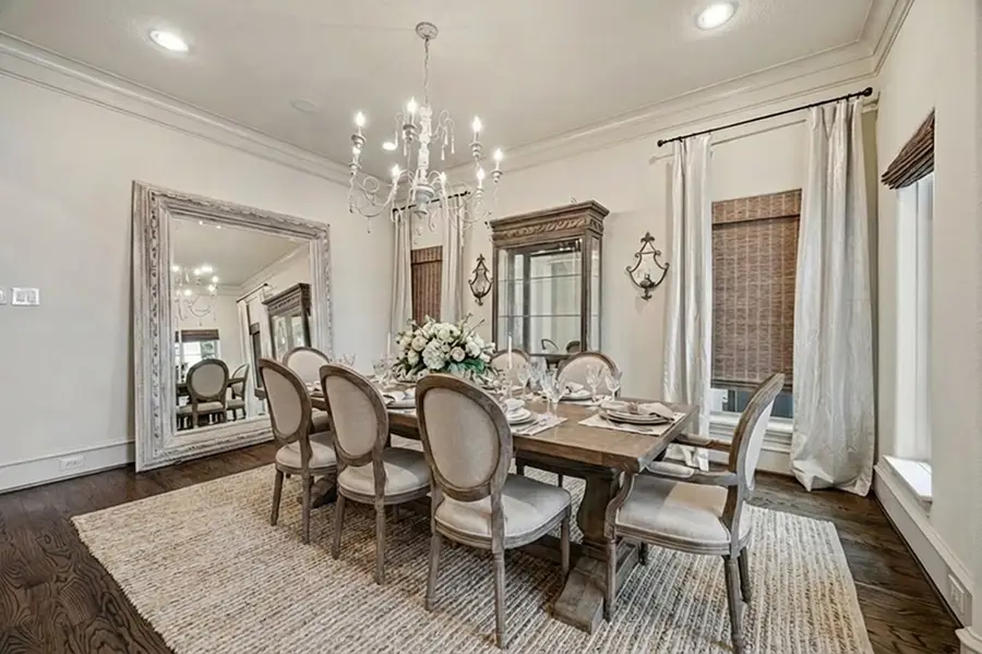 29 N Creekside Court, Spring Valley Village, TX 77055 - #3