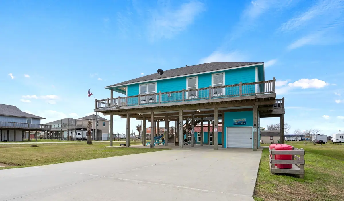 965 Gulf Shores Drive, Crystal Beach, TX 77650 - #1