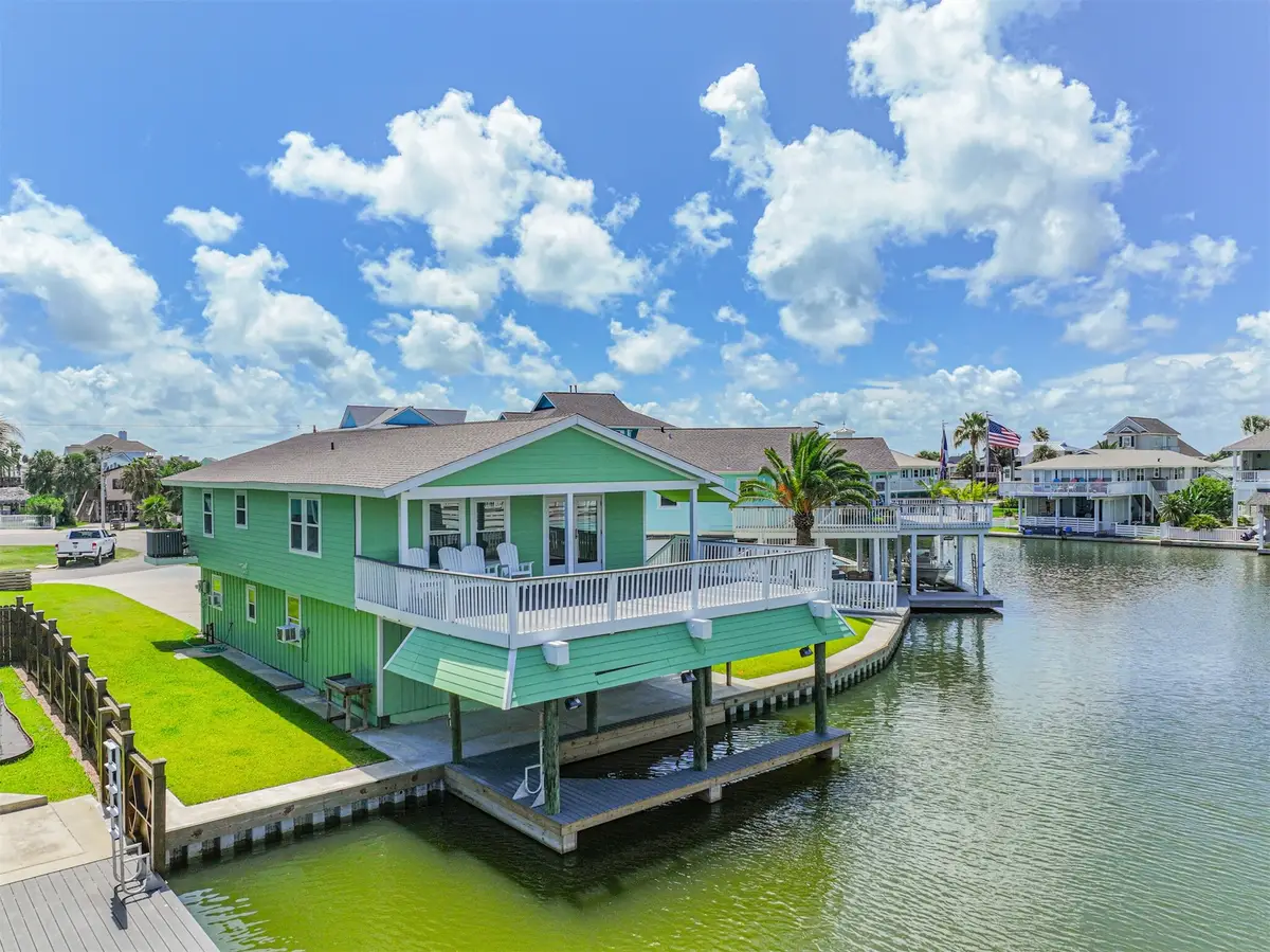 4222 Spanish Main, Jamaica Beach, TX 77554 - #1
