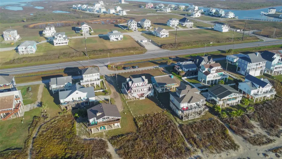 21239 Gulf Drive, Galveston, TX 77554 - Image #3