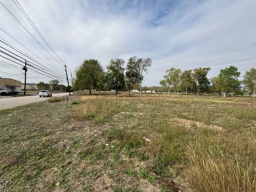 8665 Scranton Street, Houston, TX 77075 - Image #2