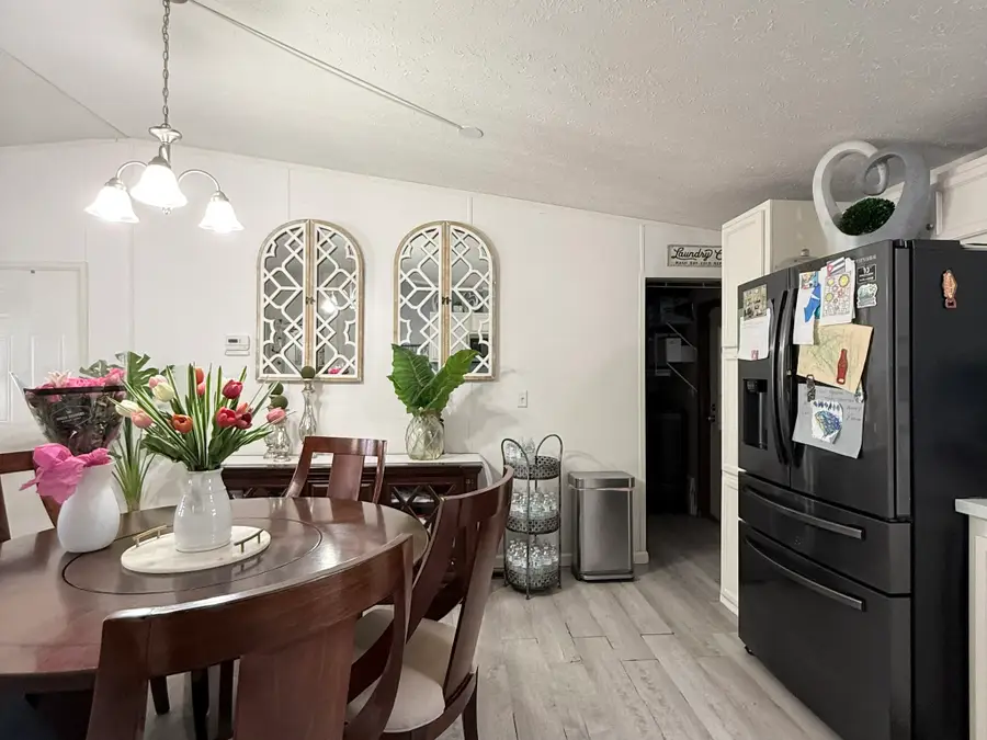 97 White Sands Drive, Kingwood, TX 77339 - Image #2