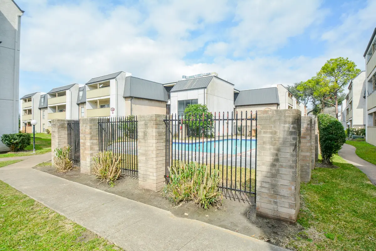 8519 Hearth Boulevard #26, Houston, TX 77054 - #1