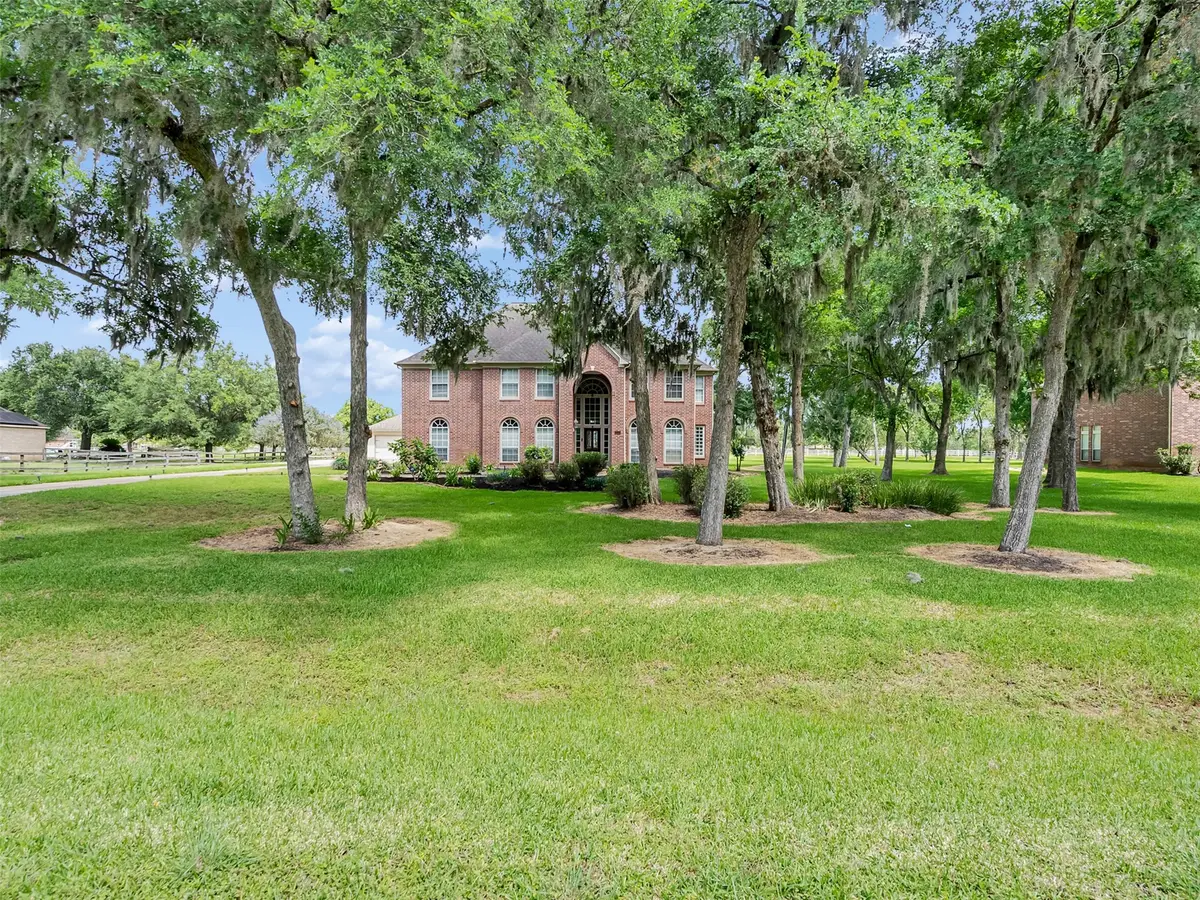 7119 Rustling Oaks Drive, Richmond, TX 77469 - #1