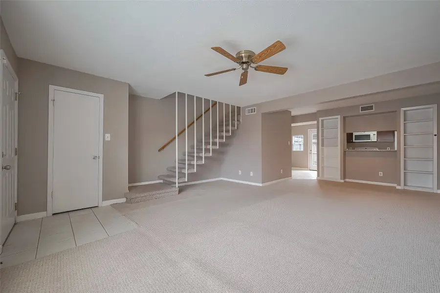 6111 Beverly Hill Street #29, Houston, TX 77057 - Image #3