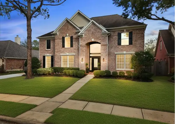 4006 Blue Jasmine Court, Houston, TX 77059