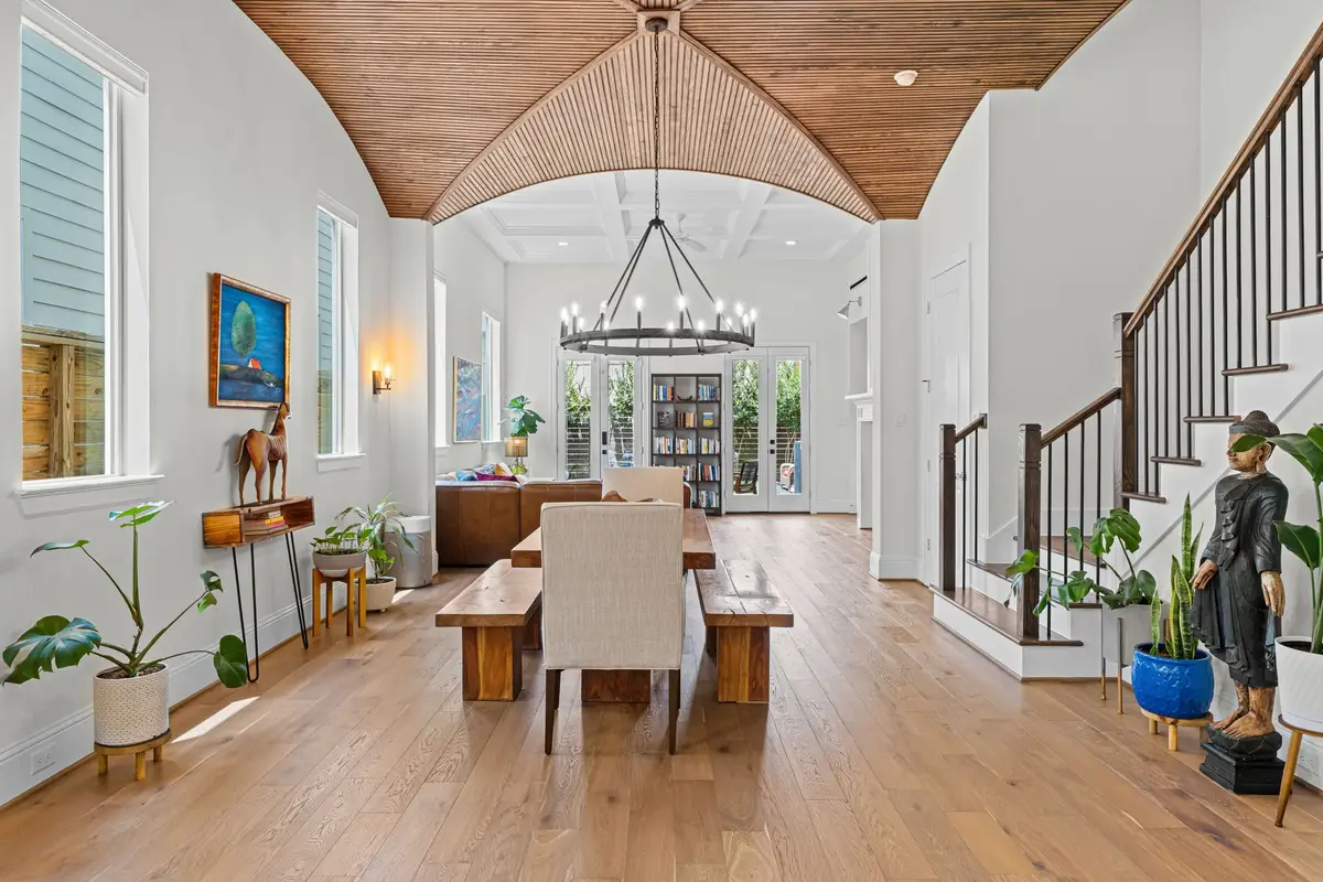533 W 27th Street, Houston, TX 77008 - #1