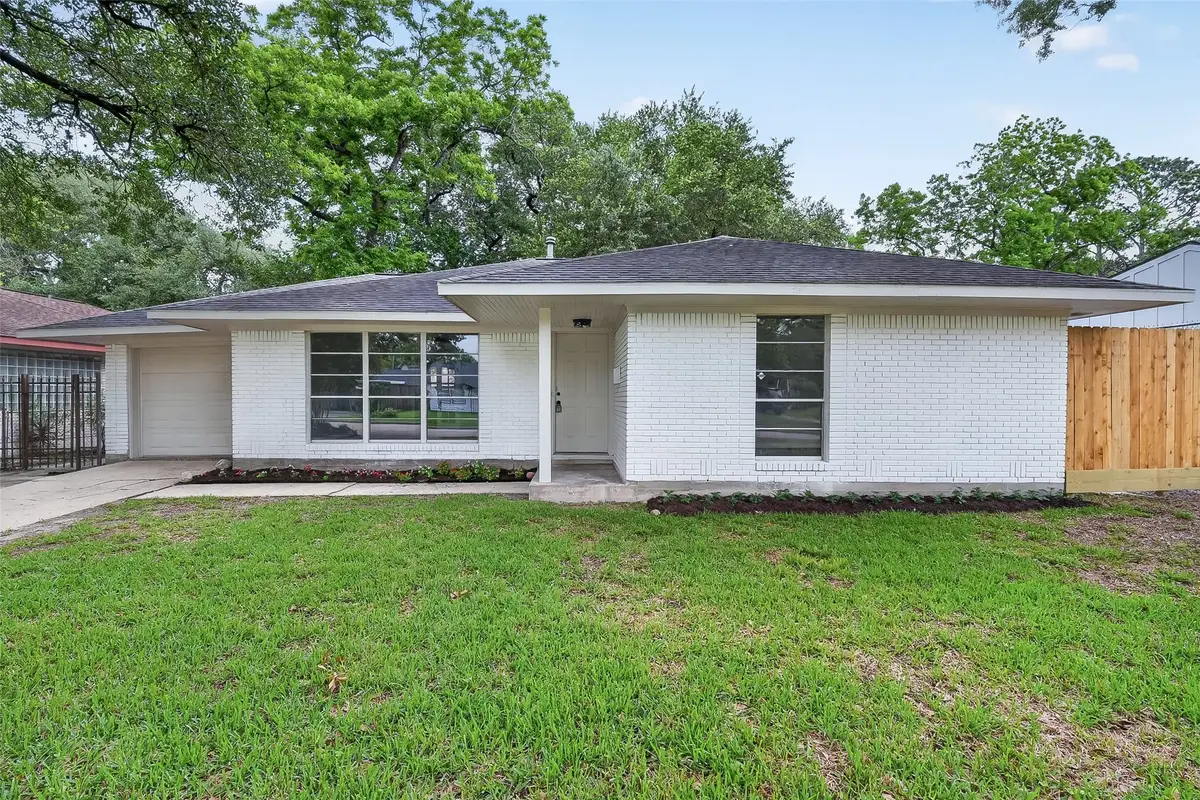 4106 Woodshire Street, Houston, TX 77025 - #1