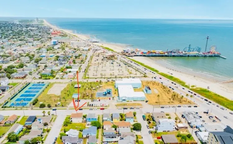 2801 Ave Q 1/2, Galveston, TX 77550 - #2