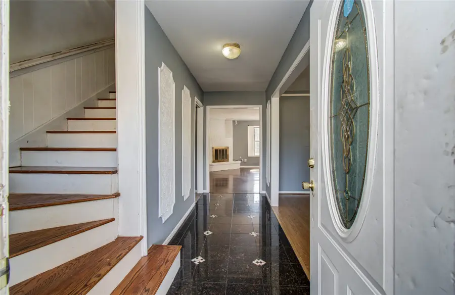 1011 Manatee Lane, Houston, TX 77090 - Image #2