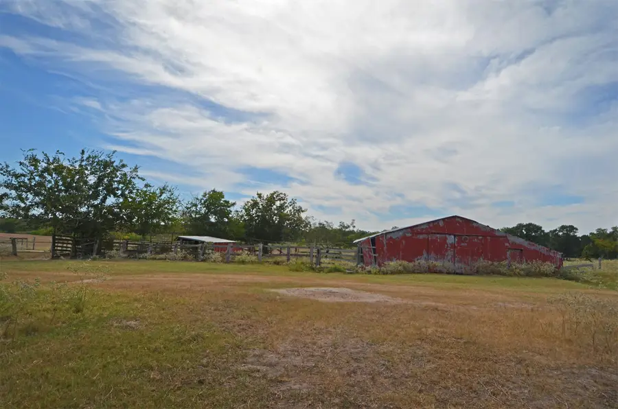 2352 Airport Road, Brenham, TX 77833 - Image #2
