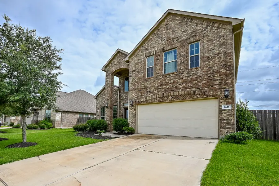 7611 Adobe Canyon Lane, Richmond, TX 77469 - Image #3