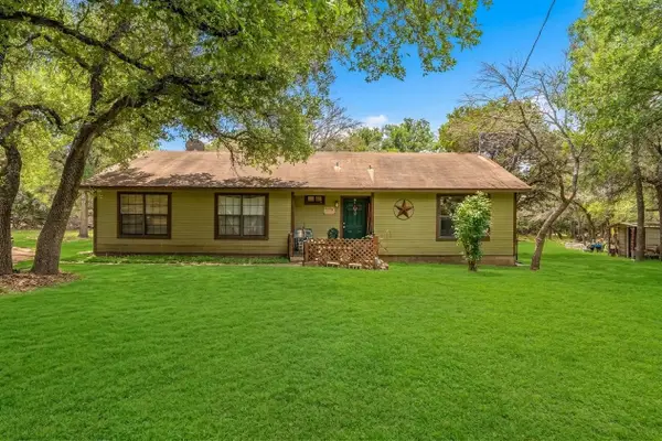 177 Highline Road, Valley Mills, TX 76689