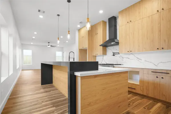 315 Palmer Street, Houston, TX 77003