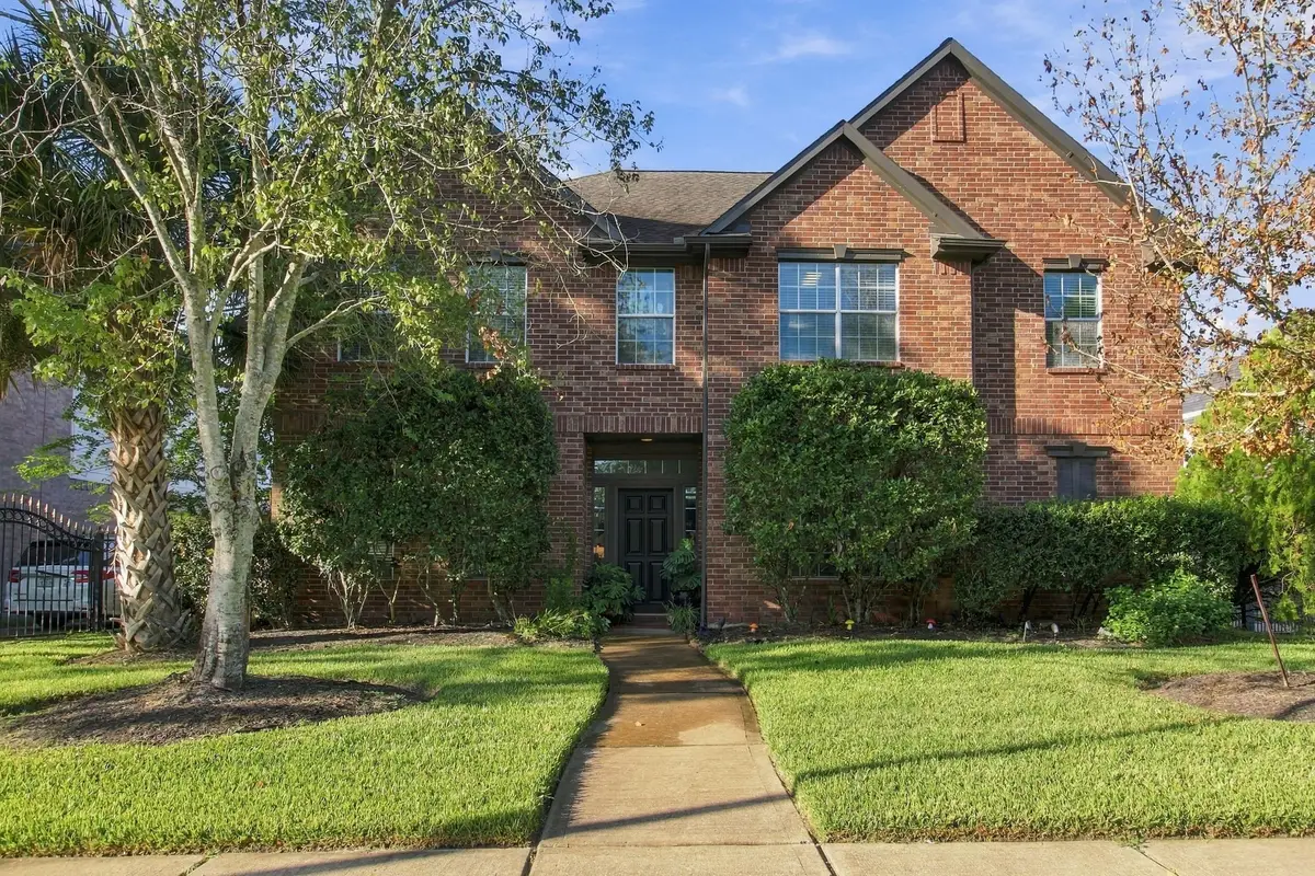 2922 Marble Falls Drive, Pearland, TX 77584 - #1