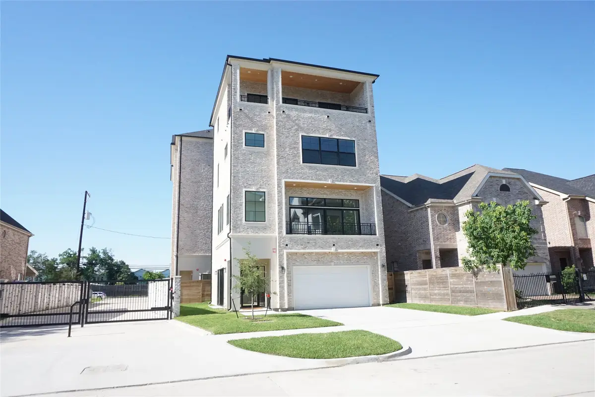 1602 Janak Garden Lane, Houston, TX 77055 - #1