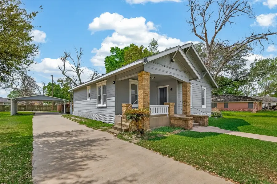 2508 6th Street, Bay City, TX 77414 - #2