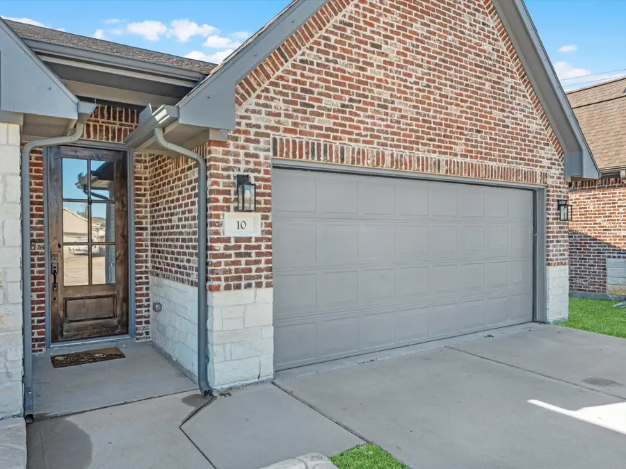 10 N Forrest Avenue, La Porte, TX 77571 - Image #3