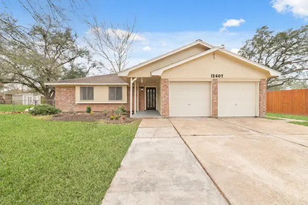 12607 Dermott Drive, Houston, TX 77065