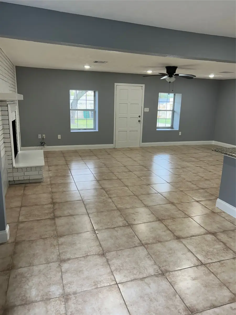 15010 Beatty Drive, Houston, TX 77396 - Image #3