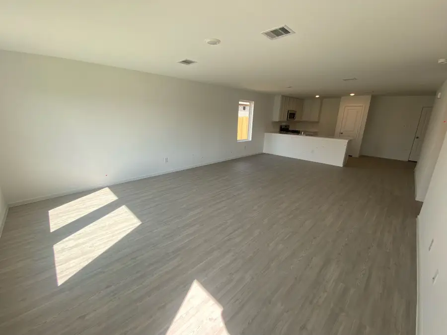 16063 Tallis Drive, Conroe, TX 77303 - Image #3