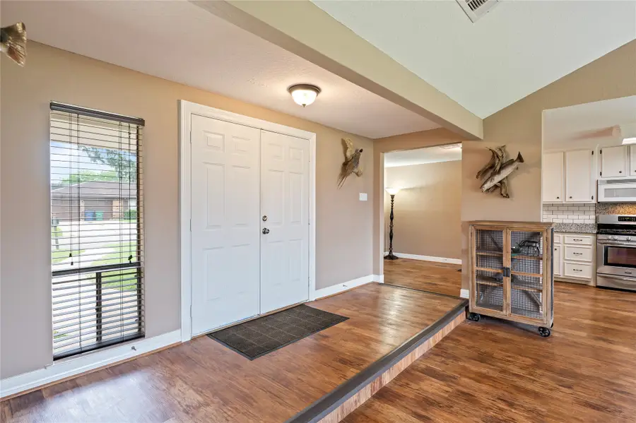 414 N Yaupon Street, Richwood, TX 77531 - #3