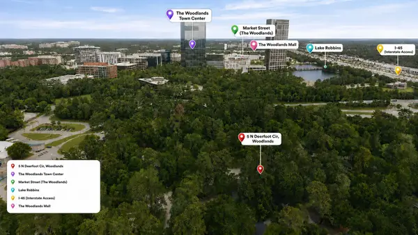 5 N Deerfoot Circle, The Woodlands, TX 77380